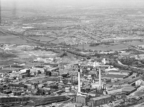 Photograph of Celanese and Spondon Power Station